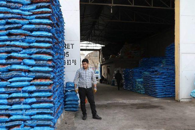 (özel Haber) Kara Elmas, Satıcılarını Kara Kara Düşündürüyor