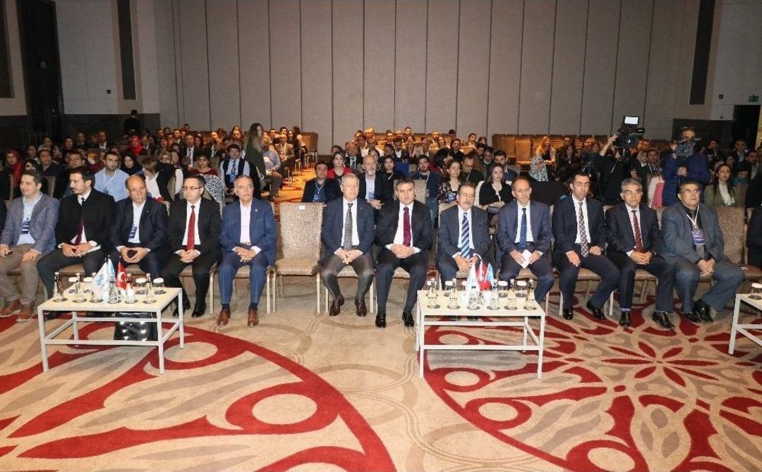 Adana&rsquo;da "insan Kaynakları Y&ouml;netimi Zirvesi"