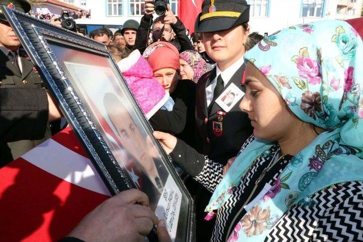 Uzman Çavuş Dursun Pampal, Son Yolculuğuna Uğurlandı G3