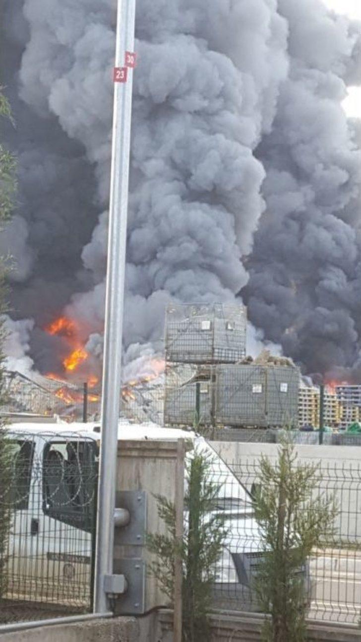 Osb’de Fabrika Yangını G3