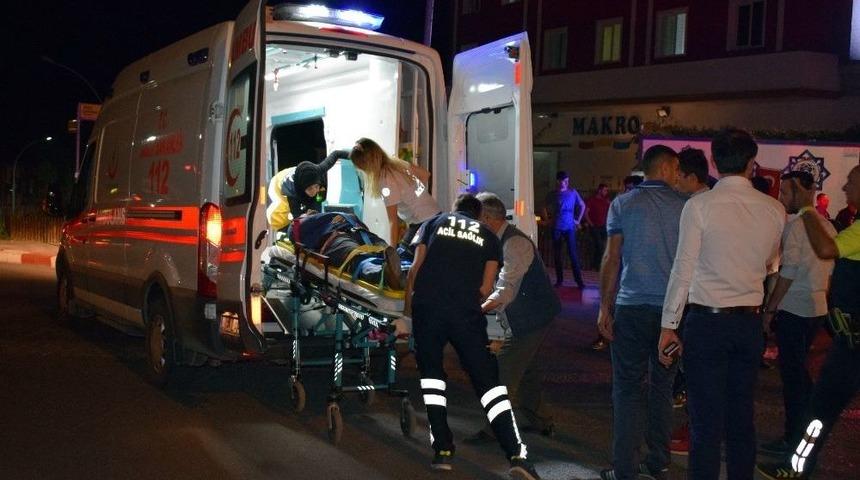 Otomobil Yayaya &Ccedil;arptı: 1 Yaralı