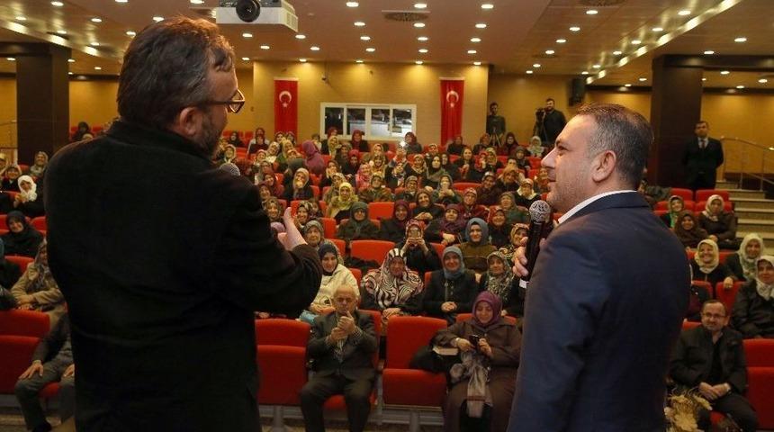 Sincan&rsquo;da Senai Demirci&rsquo;den &ldquo;infak Ve Yoksulluk&rdquo; Semineri