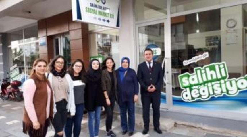 &Uuml;niversite &Ouml;ğrencilerinden Yardım Eli