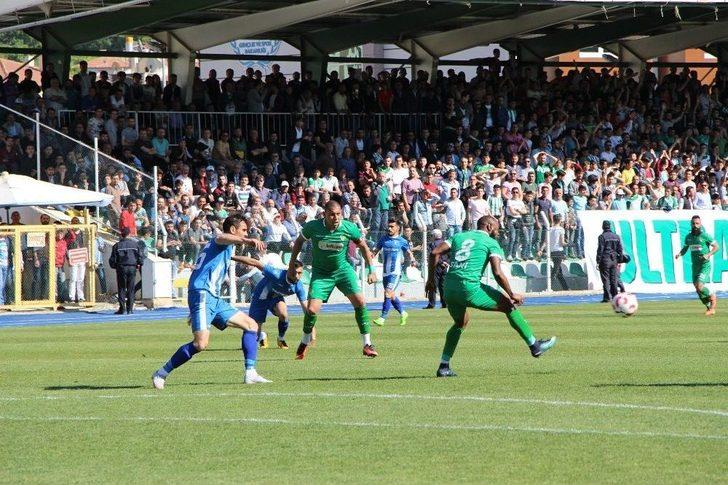 Brezilyalı Kahe Futbolu Bıraktı G1