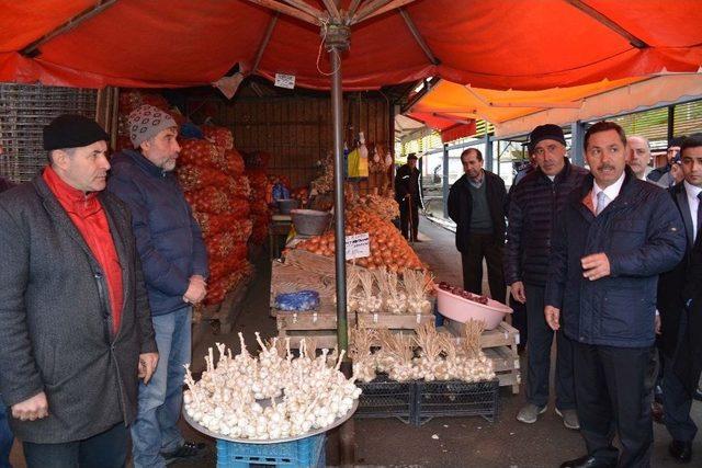 Başkan Uysal Pazarcı Esnafıyla Buluştu