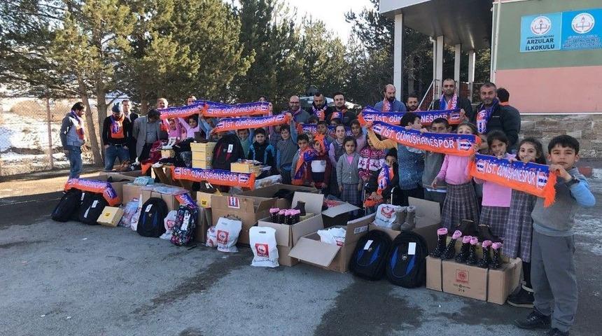 Amat&ouml;r Kul&uuml;pten &Ouml;rnek Davranış