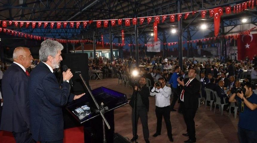 B&uuml;y&uuml;kşehir Belediye Başkanı Tuna Orucunu Her G&uuml;n Bir Başka İl&ccedil;ede A&ccedil;ıyor