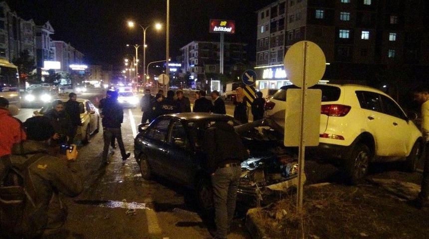 Kars’ta Trafik Kazası: 2 Yaralı