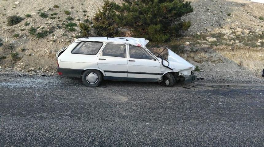 Emet&rsquo;te Trafik Kazası: 3 Yaralı