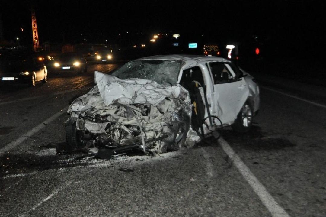 Batman&rsquo;da Kaza: 1 &Ouml;l&uuml;, 7 Yaralı