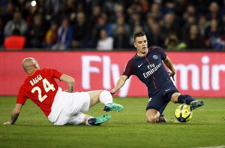 Paris Saint-germain Şampiyonluğunu İlan Etti G1