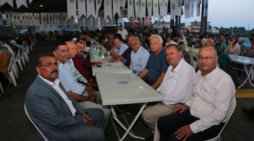 G&ouml;n&uuml;l Sofraları Bu Kez T&ouml;m&uuml;k&rsquo;e Kuruldu