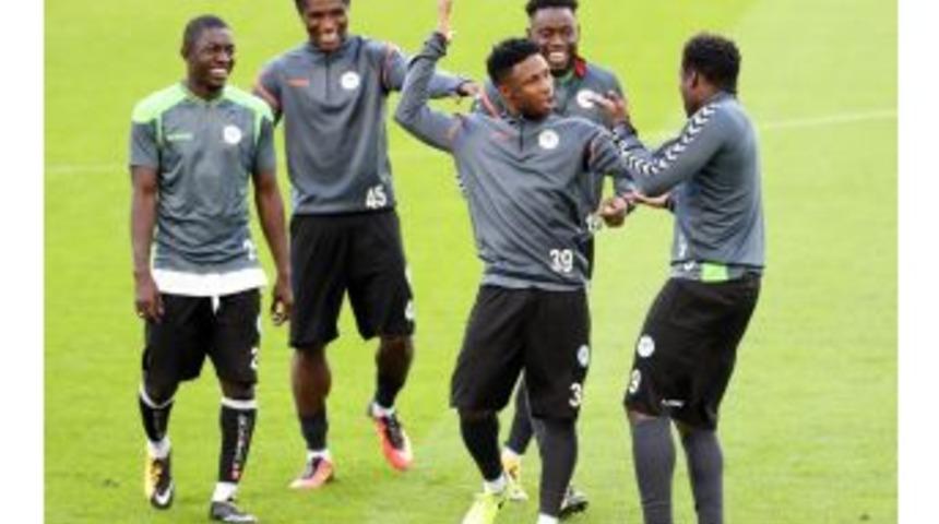 Atiker Konyaspor&rsquo;da T&uuml;m Forvet Oyuncularıyla Yollar Ayrılıyor