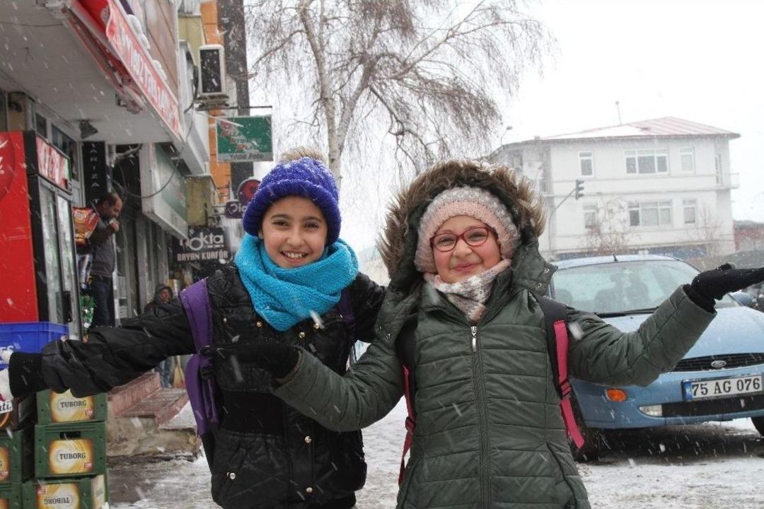 Ardahan’da Kar Yağışı Başladı