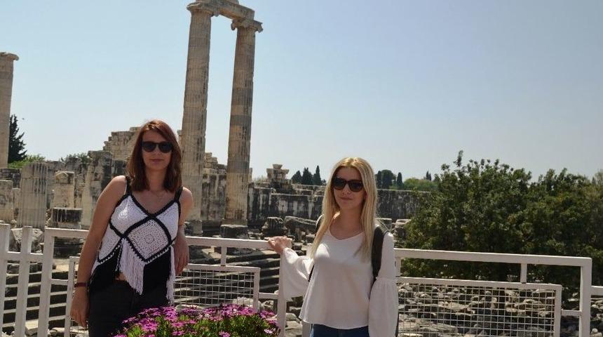 Festival &Ouml;ncesi Didim Akınına Uğradı