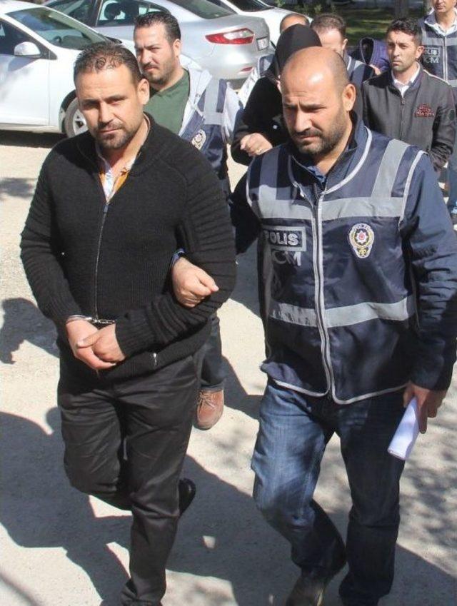 Dolandırıcılığa Doymadı 1