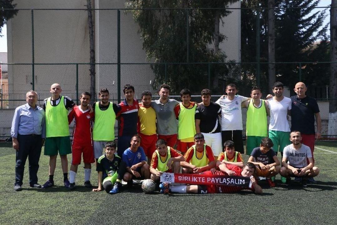 Mersin&rsquo;in En &Ouml;zel Futbolcusu Avrupa Şampiyonasına Hazırlanıyor