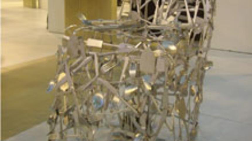 &Ccedil;atal ve Kaşıktan Sandalye