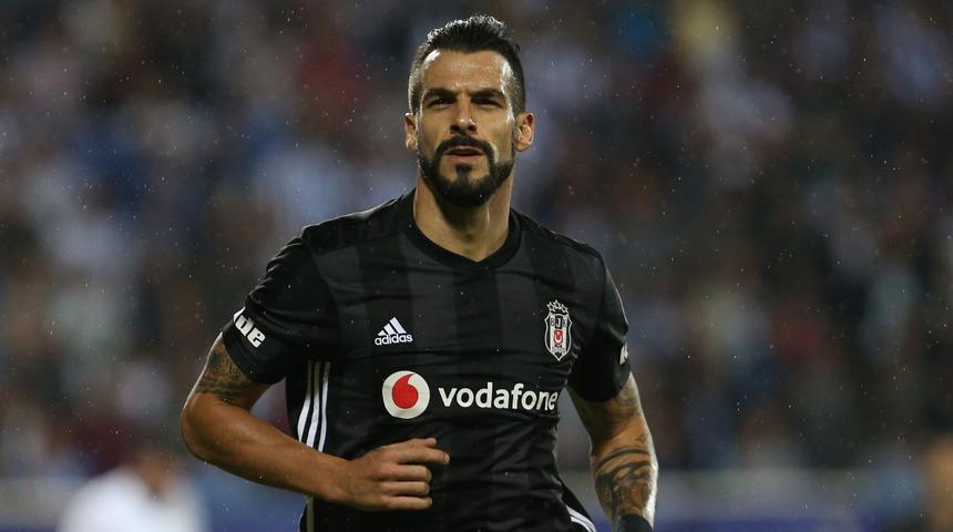 Beşiktaş, Alvaro Negredo i&ccedil;in gelecek teklifleri reddedecek