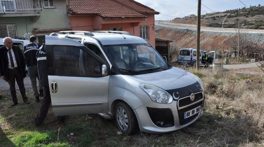 Uşak&rsquo;ta Polis Aracına Ateş A&ccedil;an Zanlı Yakalandı