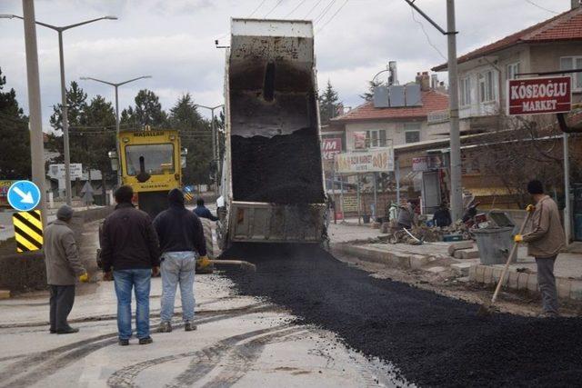 Şuhut’da Alt Yapı Çalışmaları Aralıksız Sürüyor