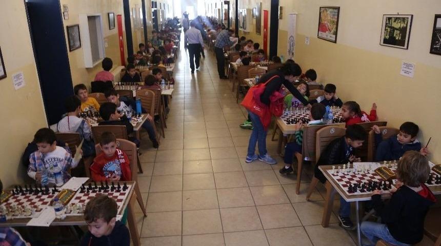 Efeler Belediyesi Satran&ccedil; Turnuvasına Hazırlanıyor