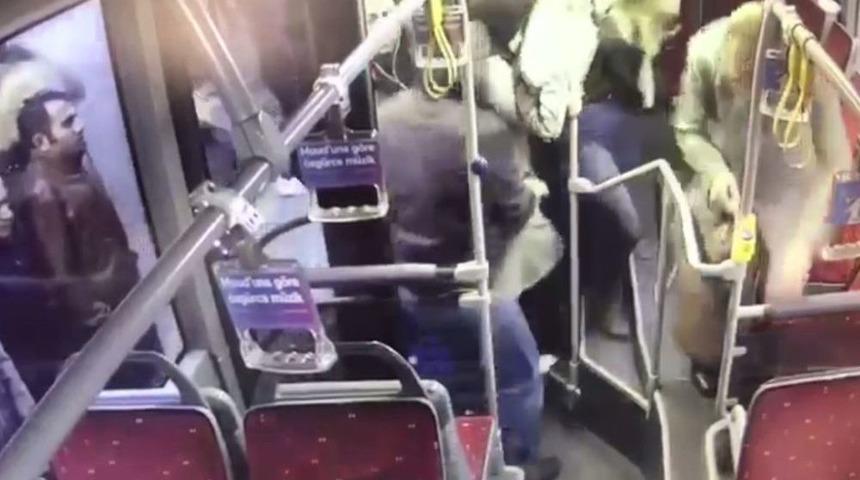 &rsquo;istanbul Kart&rsquo; Metrob&uuml;s Yankesicilerini Ele Verdi