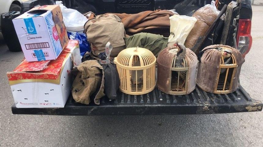 Gevaş&rsquo;ta 59 Keklik Ele Ge&ccedil;irildi