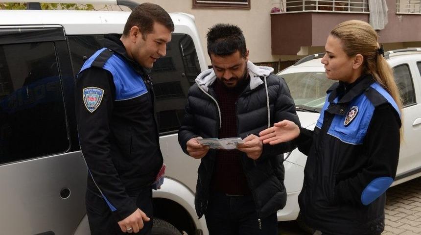 Bingöl’de Polisler, Vatandaşı Broşürle Uyardı