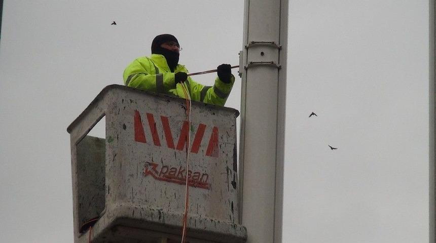 (&ouml;zel Yılbaşı Gecesi, Taksim Mobese&rsquo;lerle G&ouml;zetlenecek