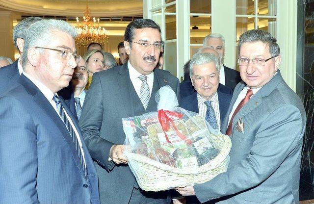 Nazilli Ticaret Odası Başkanı Arslan, Sorunları Bizzat Bakan Tüfenkçi’ye Aktardı