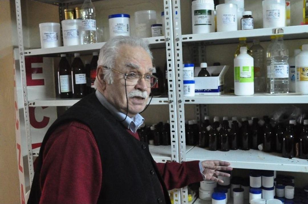 Yarım Asırlık Eczacıdan &Ouml;zel Form&uuml;ll&uuml; İla&ccedil;lar