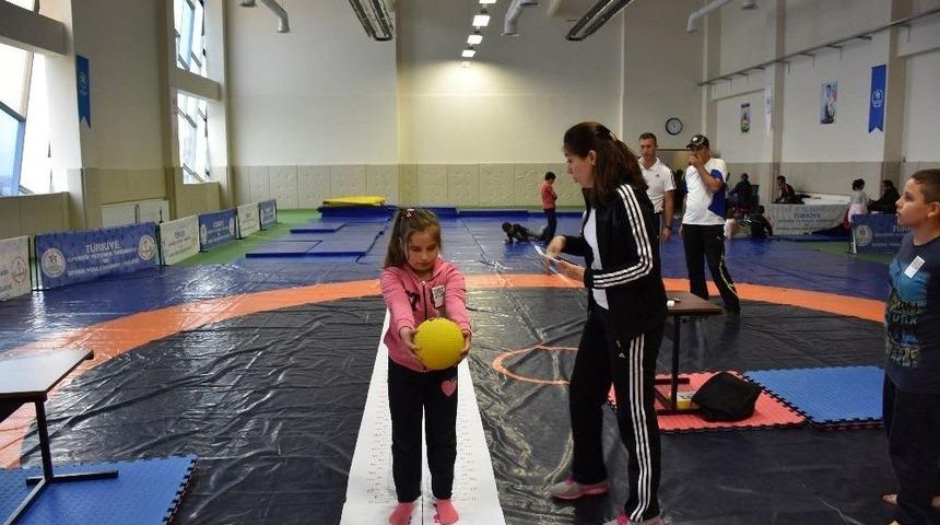 T&uuml;rkiye Sportif Yetenek Taraması Ve Spora Y&ouml;nlendirme Projesi&rsquo;nin İlk Etabı Tamamlandı