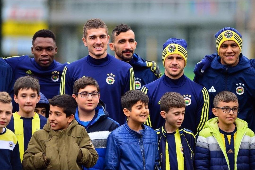 Fenerbah&ccedil;e, Atiker Konyaspor Hazırlıklarına Başladı