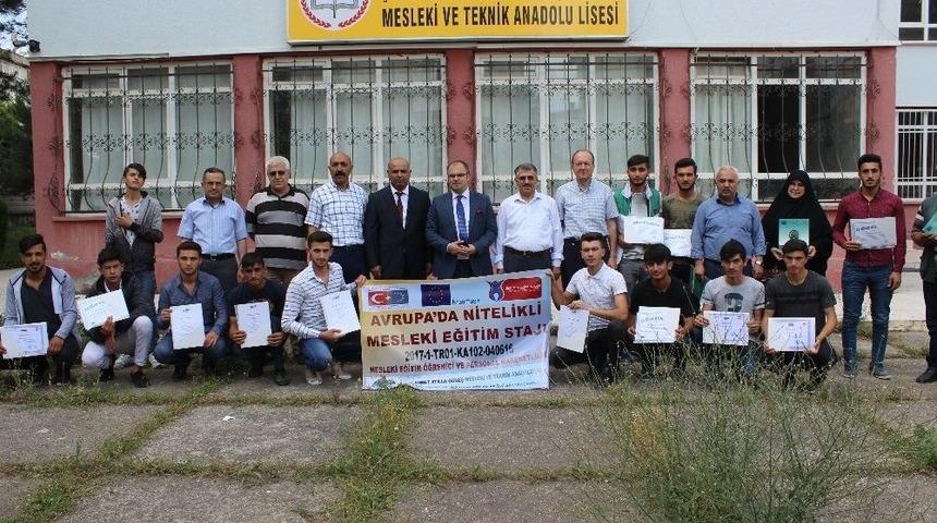 Tokat&rsquo;ta &rsquo;avrupa&rsquo;da Nitelikli Mesleki Eğitim Stajı&rsquo; Belge Dağıtım T&ouml;reni Yapıldı