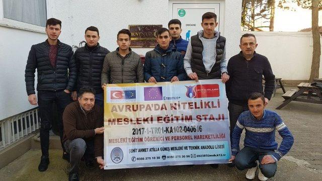 Tokat’ta ’avrupa’da Nitelikli Mesleki Eğitim Stajı’ Belge Dağıtım Töreni Yapıldı