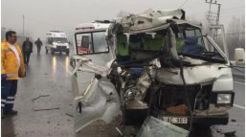 Iğdır&rsquo;da Trafik Kazası; 1 &Ouml;l&uuml; 5 Yaralı