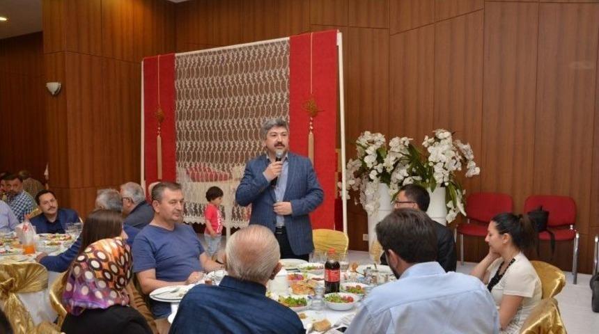 Gediz Belediyesi&rsquo;nden Engellilere İftar