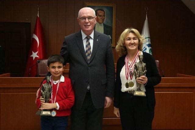 Atatürk’ü Anma Kompozisyon Yarışması’nın Ödül Töreni Yapıldı