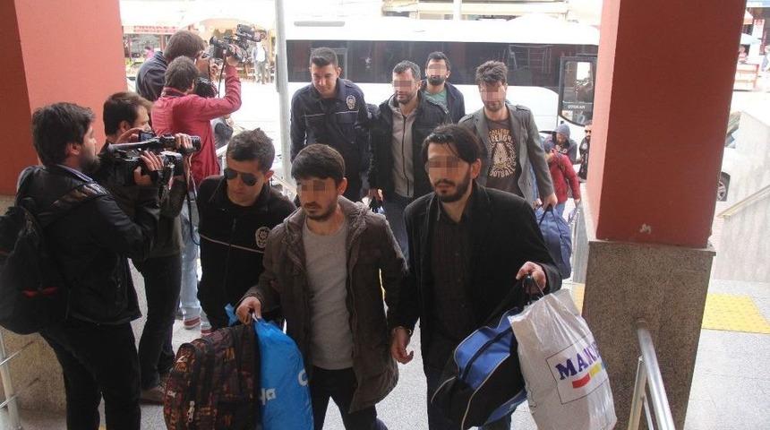 Kocaeli&rsquo;de Fet&ouml;/pdy Ş&uuml;phelisi 15 Kişi Adliyeye Sevk Edildi