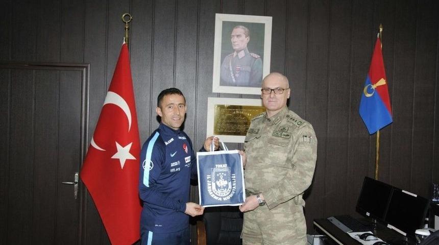 Gazi Kaptan Tokat Jandarma Komutanlığını Ziyaret Etti