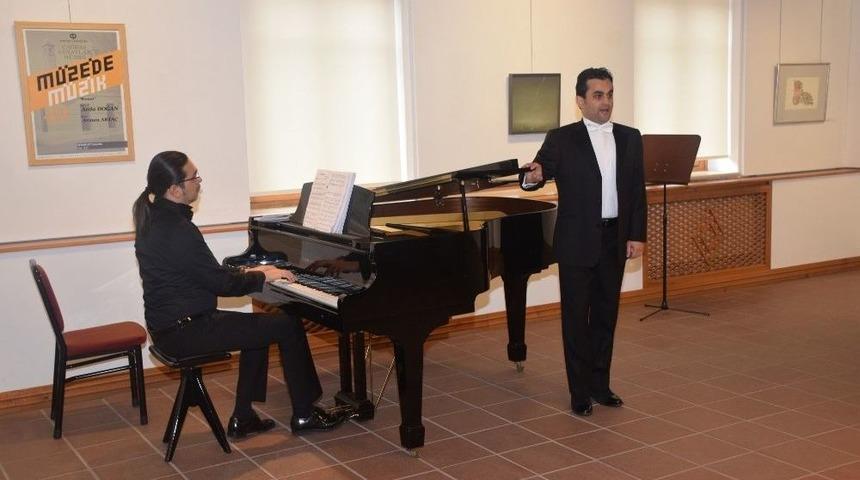 &rsquo;m&uuml;ze&rsquo;de M&uuml;zik&rsquo; Konserleri Devam Ediyor