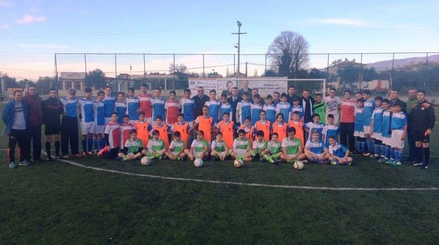 Edremit&rsquo;te Mahalle Ligi Santra Vuruşu İle Başladı