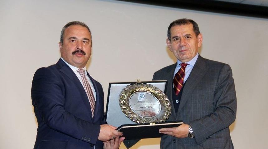 Dursun &Ouml;zbek&rsquo;ten Yeni Teknik Direkt&ouml;r A&ccedil;ıklaması