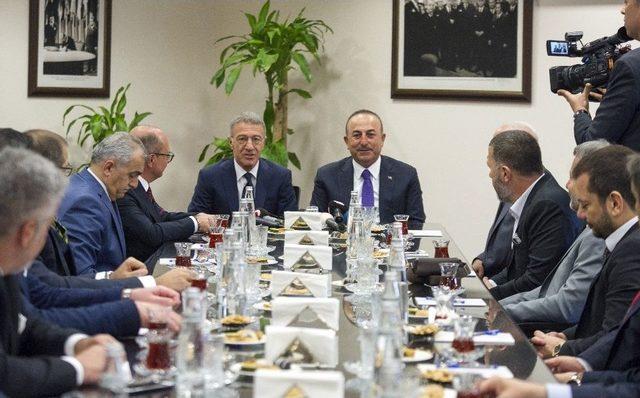 Bakan &Ccedil;avuşoğlu, Trabzonspor Başkanı Ağaoğlu&rsquo;nu Kabul Etti 1