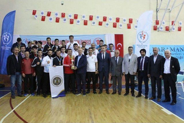 Karaman’da Üniversitelerarası Boks Şampiyonu Sona Erdi 3