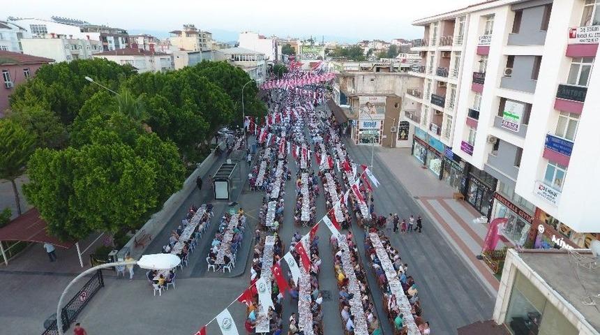 Serik&rsquo;te 15 Bin Kişilik İftar