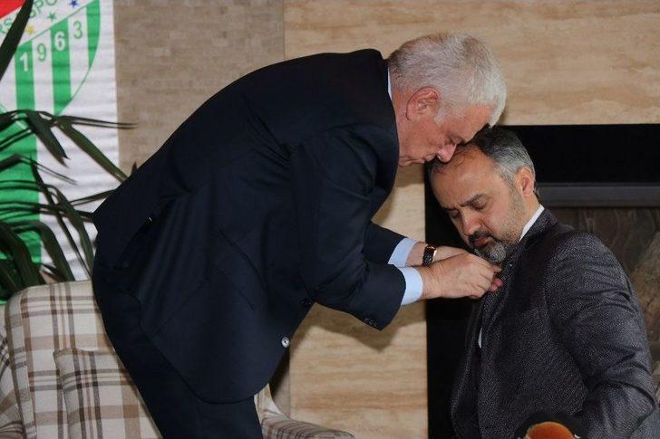 Bursaspor İçin Güç Birliği G4