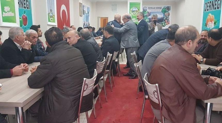 G&uuml;ng&ouml;ren Iğdırlılar Başkanı Altuntaş, G&uuml;ven Tazeledi