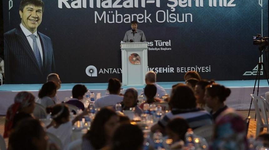 T&uuml;rel: &ldquo;vatandaşa Dokunan Hizmetler Yapıyoruz&rdquo;